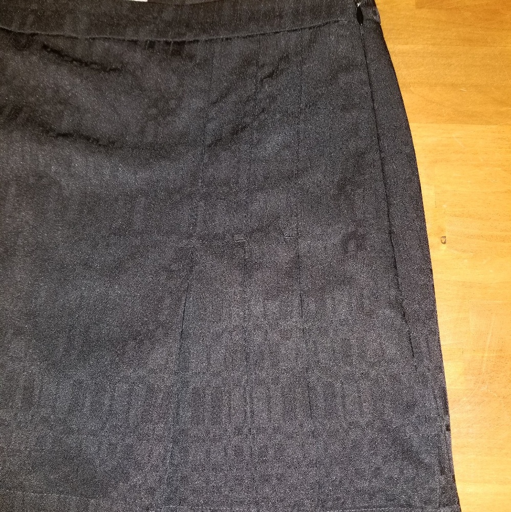 Izod XFG Stretch Black Golf Skort Size 6